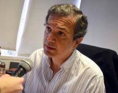 Monzani, otro aspirante a suceder a Quiroga