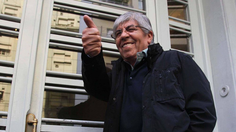 16 definiciones de Hugo Moyano: 