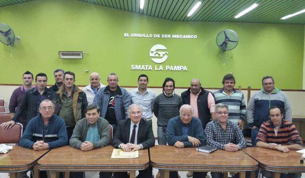La CGT-Oses le pidi� a Durango que se derogue la libre opci�n de obras sociales