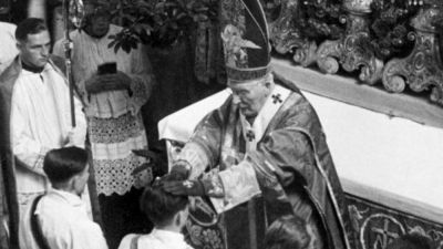 Ratzinger festejar� con Francisco el 65� aniversario de su sacerdocio