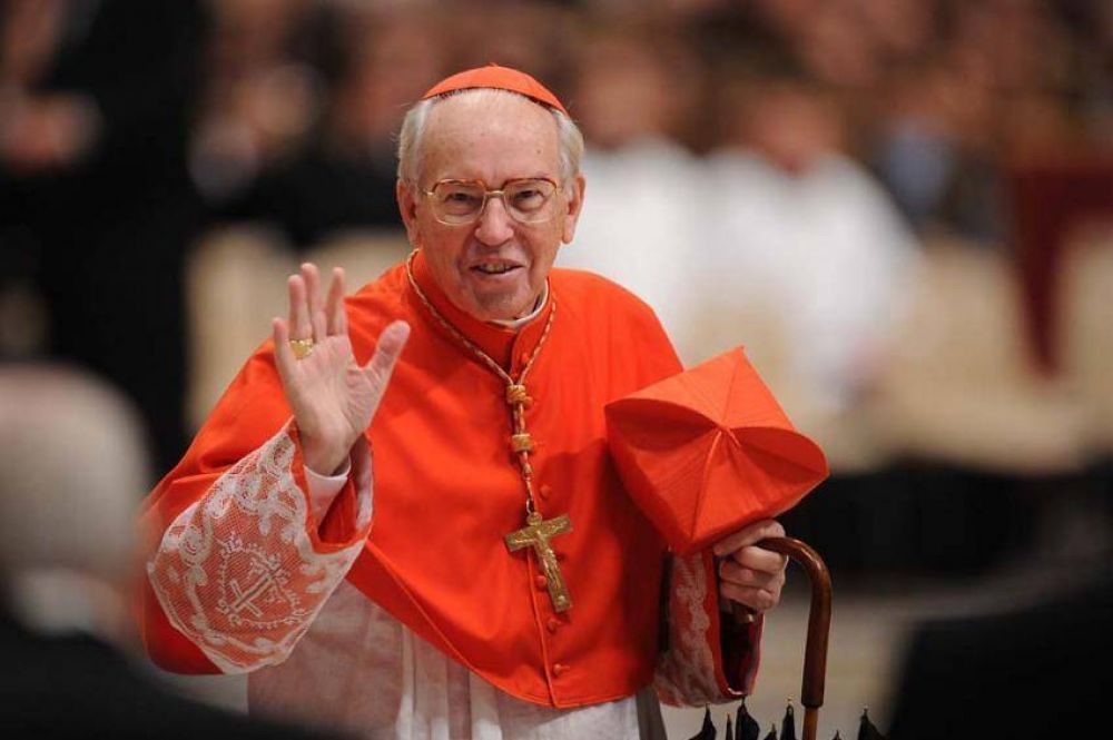 Agenda del cardenal Re durante el Congreso Eucar�stico Nacional