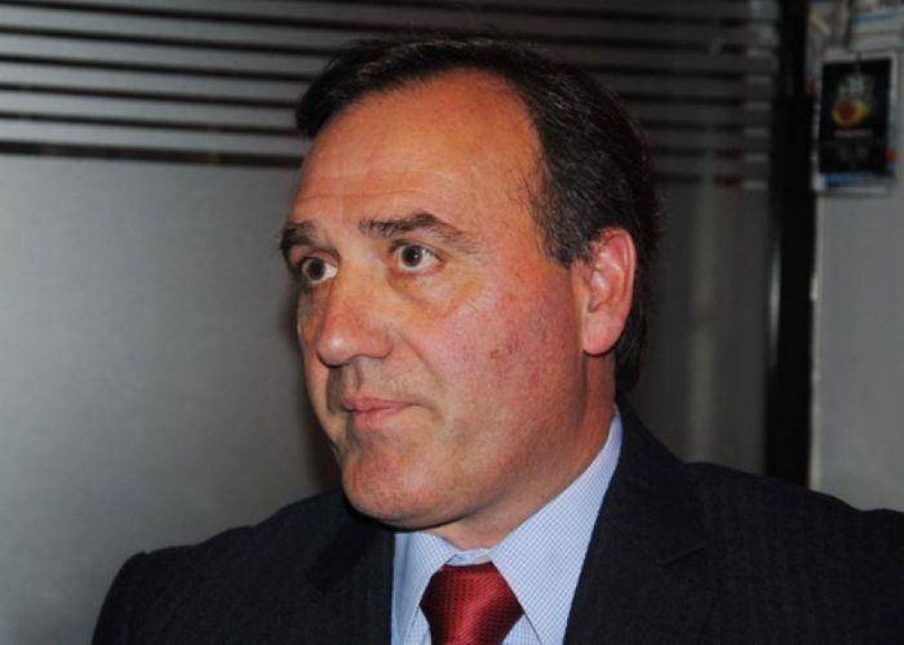 El concejal Juan Aicega acuso a Santiago Bonifatti de querer crear un Ejecutivo paralelo