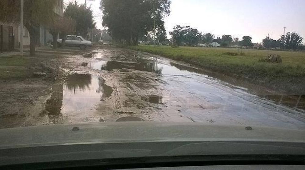 Vecinos de la zona sur eval�an cortar la ruta �tras la falta de respuestas del Municipio�