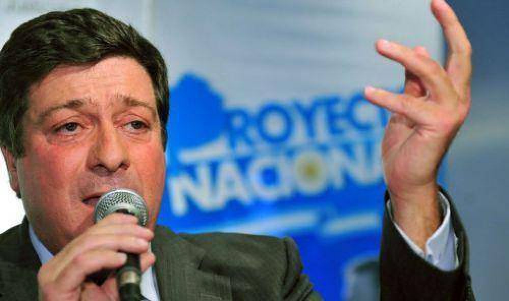 Mariotto busca la construcci�n de un 
