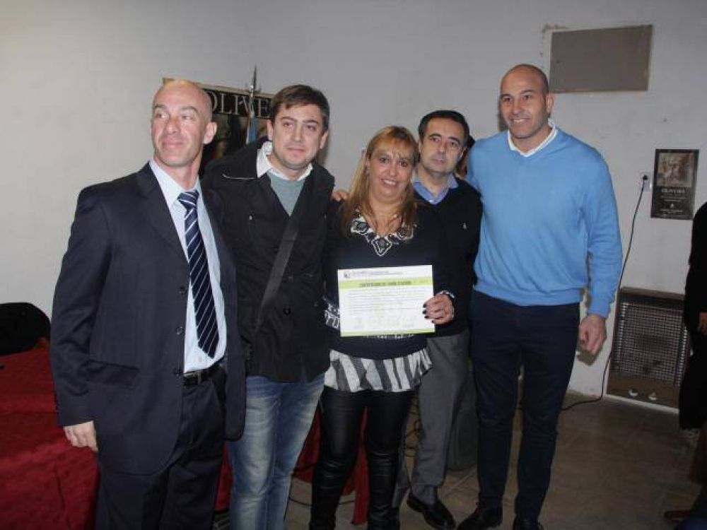 El Intendente entreg� otras 240 habilitaciones
