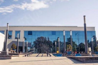 Incrementan los salarios de 800 empleados municipales del distrito de Lincoln