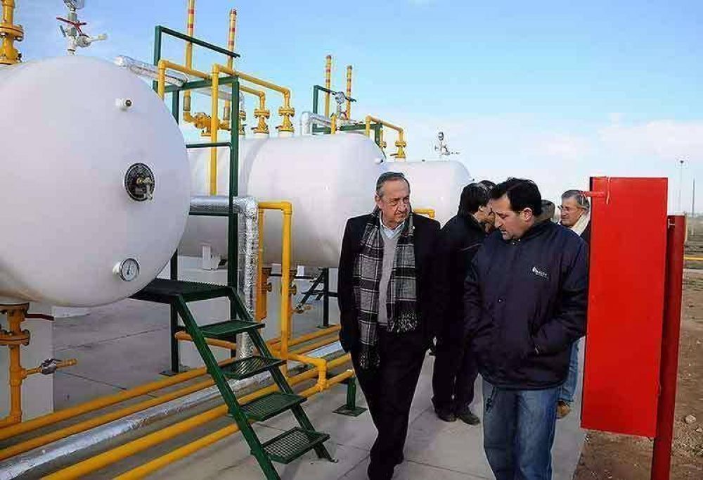 Lunghi recorri la obra que permitir extender el suministro de gas a todo Gardey