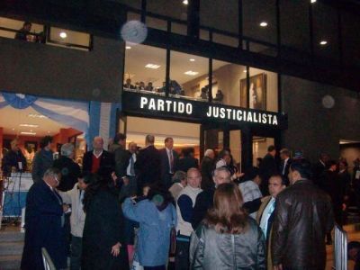 El PJ tucumano suspendi� a Jos� L�pez