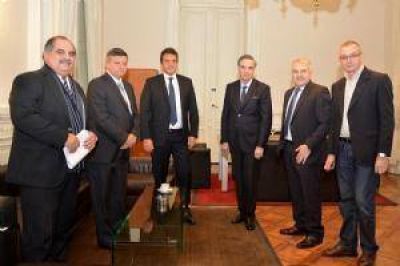 Belgrano Cargas: Massa le prometi� su acompa�amiento a Peppo en el Congreso