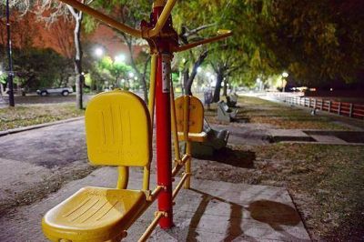El Municipio construy� un nuevo paseo aer�bico en la Costanera