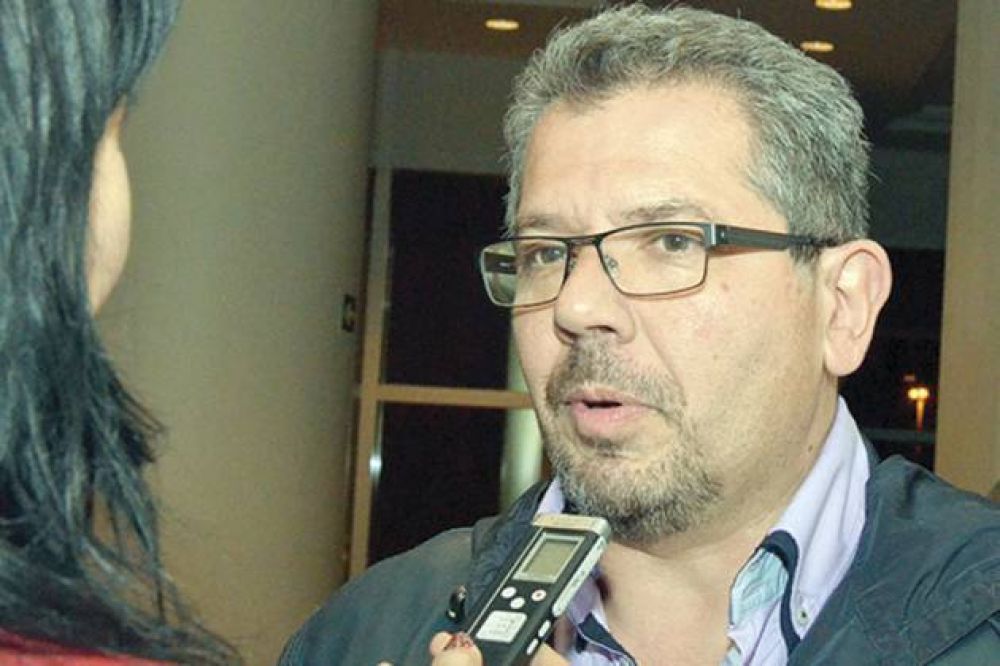 Ambiente: Ricardo Murcia diferenci� los residuos peligrosos de los radioactivos