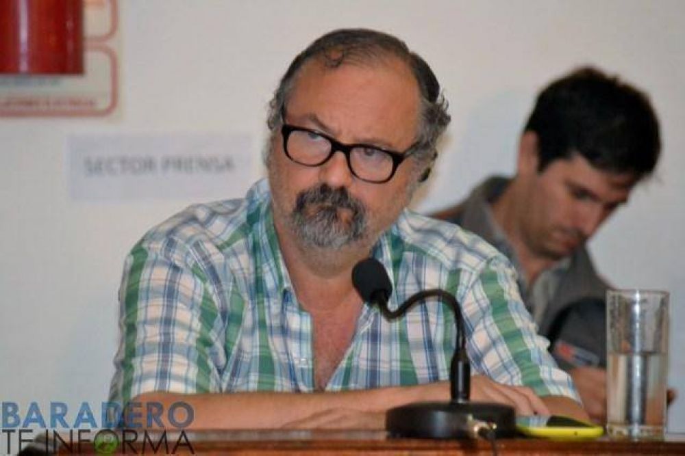 Maroli, asume como Gerente de Anses y continua como Concejal