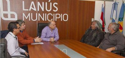 Grindetti recibi� a F�lix D�az
