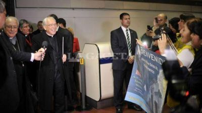 Congreso Eucar�stico: lleg� a Tucum�n el cardenal enviado por el Papa