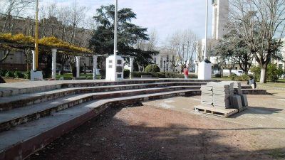 CONTIN�AN TAREAS DE RECUPERACI�N DE ESPACIOS P�BLICOS EN LA CIUDAD