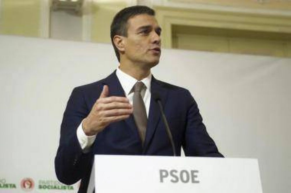 El PSOE neg su papel de tercero: 