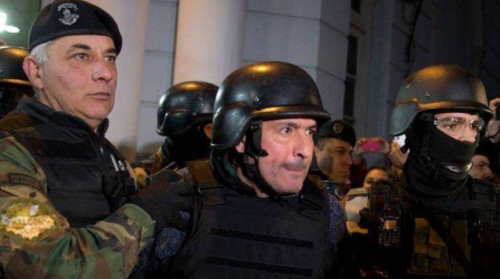 Jos� L�pez en Tribunales: est� alterado, nervioso y pidi� coca�na a los gritos