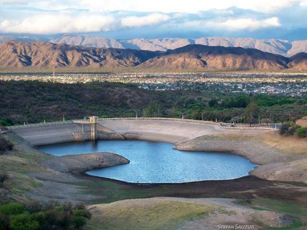 El agua, un recurso vital en deterioro
