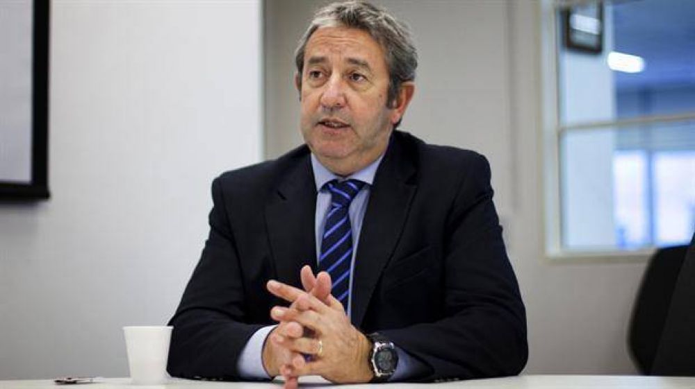 Julio Cobos: 