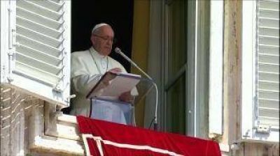 El Papa convoc� a escuchar y acoger a los refugiados que huyen de la guerra
