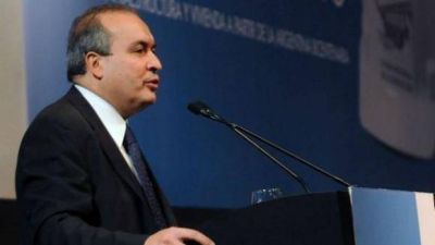 Un contrato de alquiler vincula a L�pez con Austral Construcciones