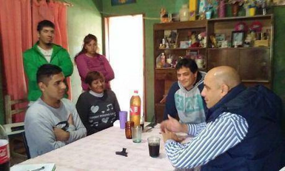 �Estamos escuchando al vecino�
