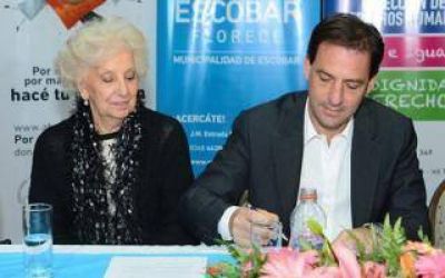 Sujarchuk y Carlotto firmaron un acuerdo para reforzar la b�squeda de nietos
