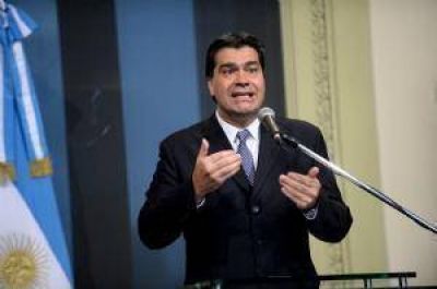 Aclaran que Capitanich no est� procesado y que brind� explicaciones en cada caso