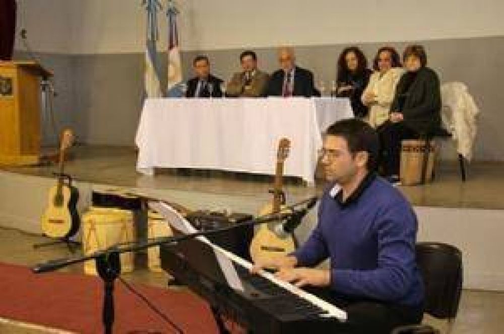 Se lanz� en Bouwer el programa Cultura en la c�rcel