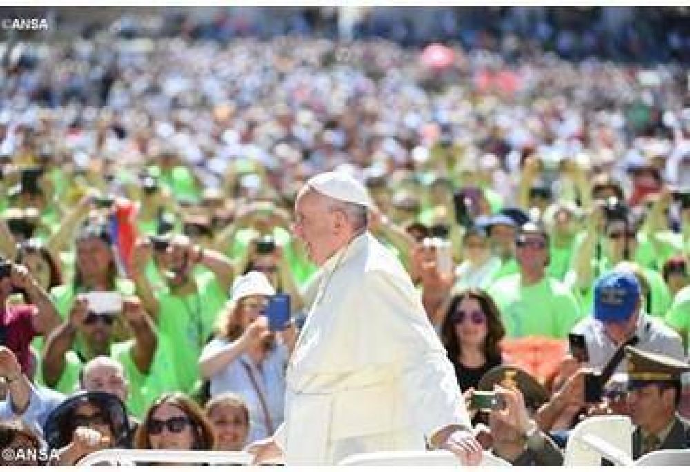 Convertirse significa cambiar de rumbo para volver de nuevo a Dios. Audiencia Jubilar del Papa