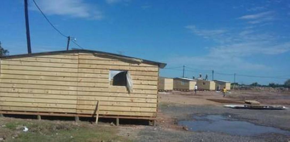 Todav�a hay 275 personas evacuadas