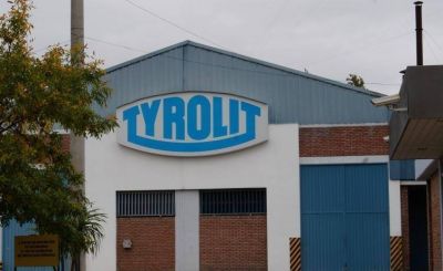 La crisis pega duro en las f�bricas del Parque Industrial San Luis