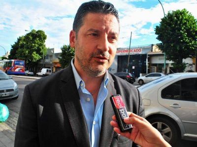 Gustavo Men�ndez: �Est� en crisis el sistema pol�tico y ninguno tiene que mirar para el costado�
