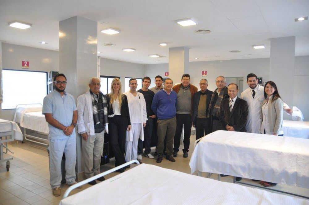 Cl�nica ampli� Unidad Coronaria y Terapia