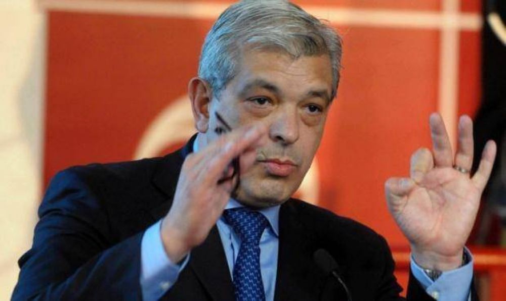 Juli�n Dom�nguez sobre L�pez: 