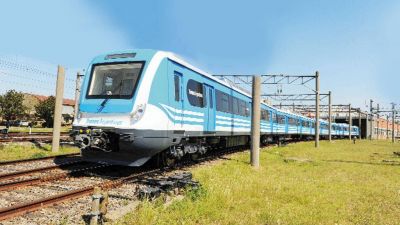Desde Kirchner hasta Macri: la inconclusa electrificaci�n del Roca