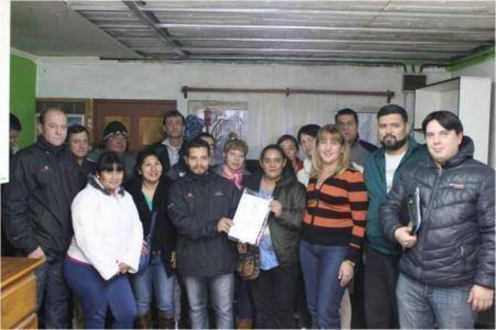 Vecinos del barrio Kayen podr�n acceder al servicio de gas