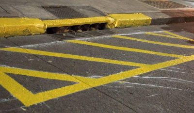 Ya no se podr� estacionar sobre los sumideros
