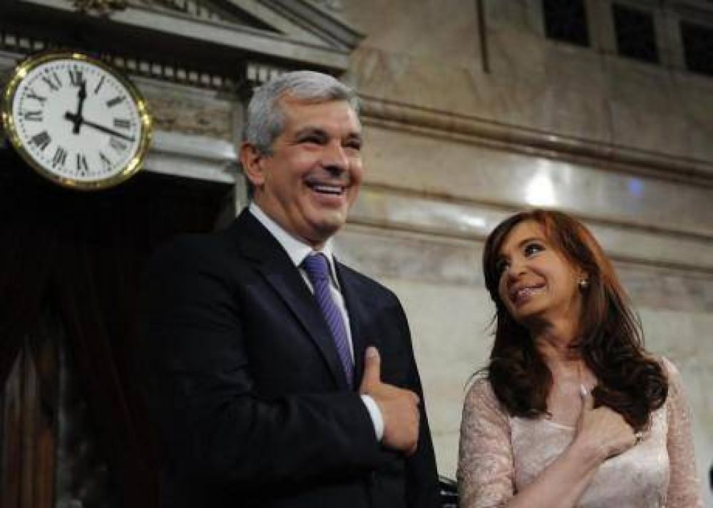 Juli�n Dom�nguez respald� los �valores� de N�stor y Cristina Kirchner