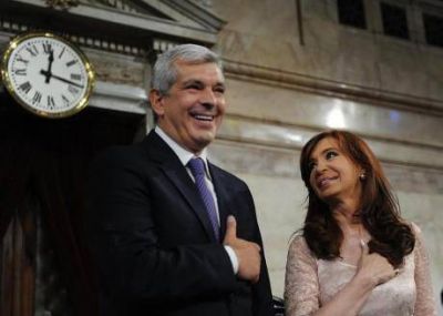 Juli�n Dom�nguez respald� los �valores� de N�stor y Cristina Kirchner
