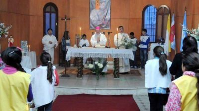 Mons. Bokalic oficiar� la misa en la fiesta de San Luis Gonzaga