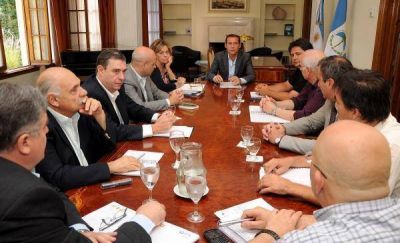 Guti�rrez pidi� a sus funcionarios que presenten la declaraci�n jurada