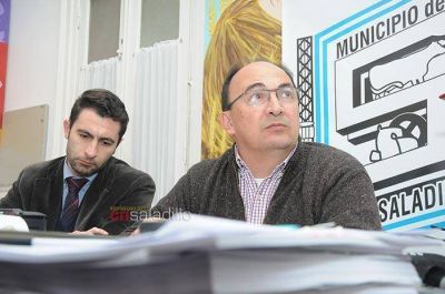 Se realiz� la apertura de sobres correspondientes a la licitaci�n para el recambio de un colector cloacal