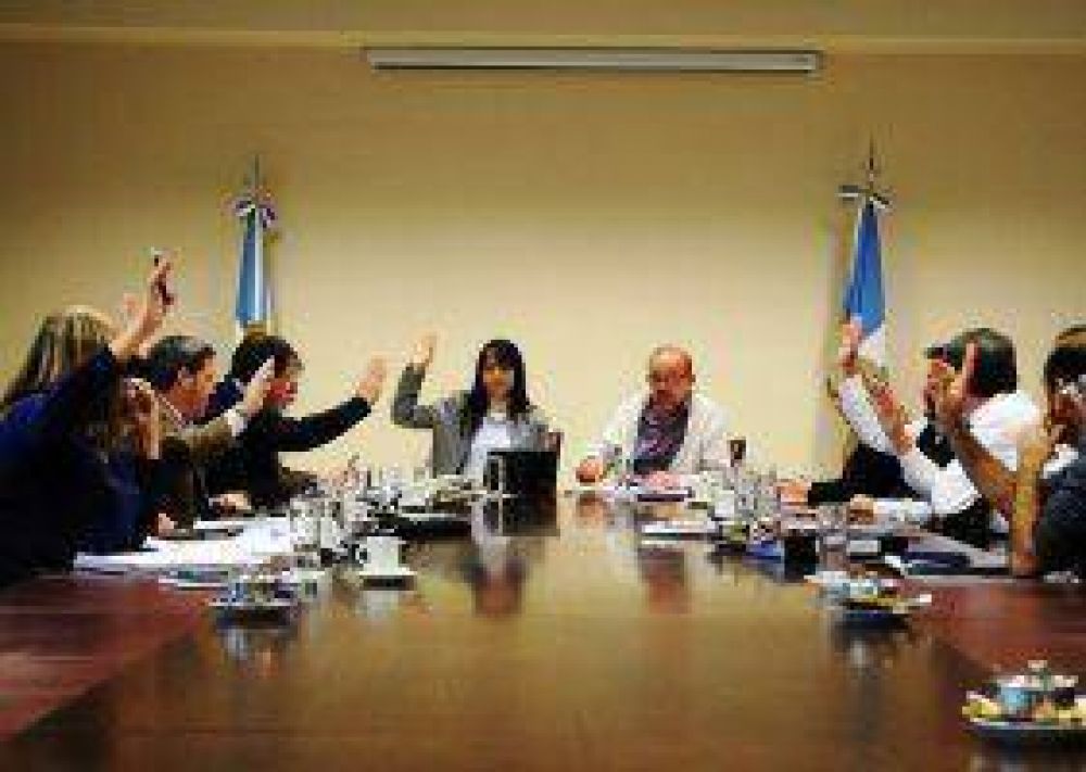 MPN consigue respaldo, con divisi�n opositora