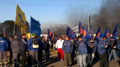 Siguen estancadas las negociaciones de la UOMRA
