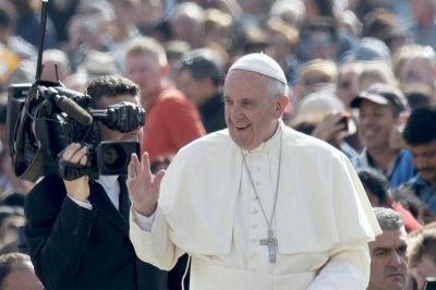 El Papa: Jes�s nunca permanece indiferente a la oraci�n humilde y confiada