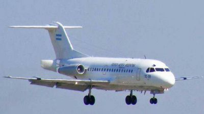 Parti� el primer vuelo desde Mar del Plata a Neuqu�n