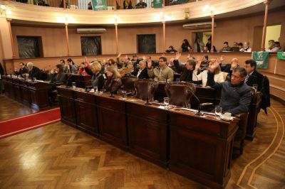 Diputados ratific� el convenio con Naci�n por la devoluci�n del 15% y autoriz� a la provincia a endeudarse 