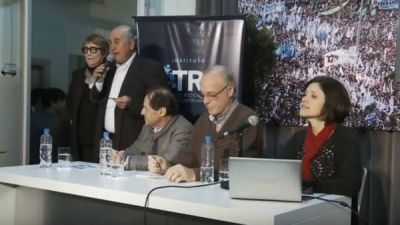 La catarsis K en el instituto de Cristina por el caso Jos� L�pez: 