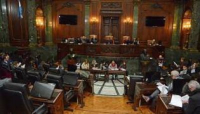 La Legislatura quiere que Macri informe sobre el traspaso policial